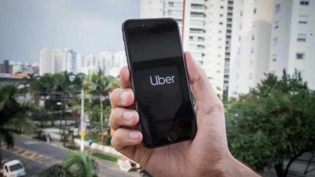 Uber impulsa el registro de taxistas en Mendoza para ofrecer  en la aplicación