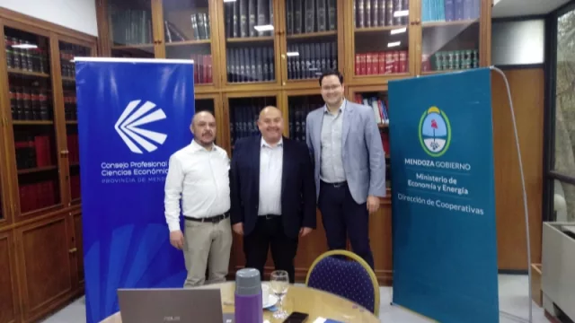 El Consejo de Ciencias Económicas abre un espacio para cooperativas