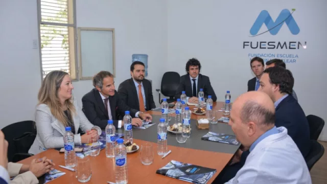 Rafael Grossi, titular del Organismo Internacional de Energía Atómica visitó Fuesmen