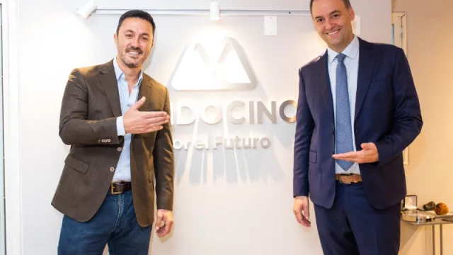 Manuel Adorni, la visión del influencer económico en su visita a Mendoza