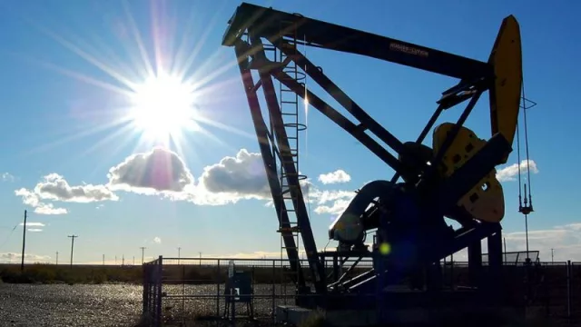 La producción de petróleo en Neuquén sigue batiendo récords (con más de 290 mil barriles por día)