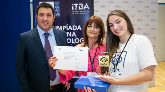 Una estudiante mendocina en el podio de la 7º Olimpíada Argentina de Tecnología (OATec) del ITBA