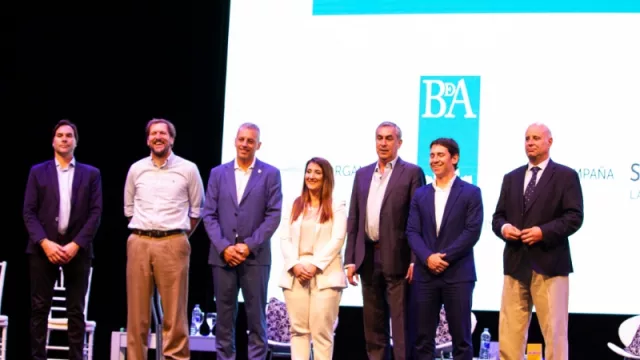 El Primer Foro Anual Vitivinícola cerró con notable éxito tras debate sobre el presente y futuro de la industria