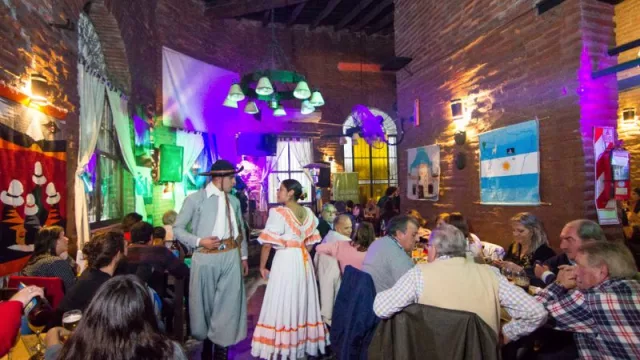 Tucumán es día, pero también es noche (peñas, bares, casinos y más)