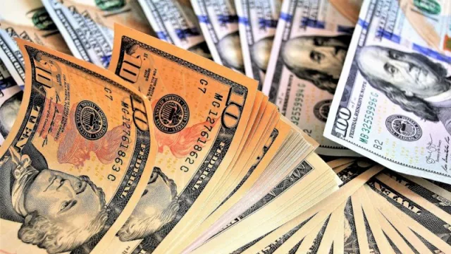 ¿En qué conviene invertir con un dólar en alza?
