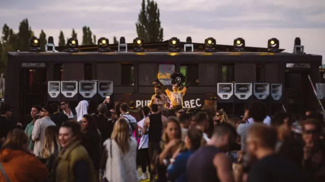 Llega MAAL MAX VII, para alejarnos del frío con el calor de la mejor música electrónica