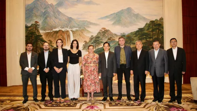 Cecilia Moreau exhortó a profundizar los lazos bilaterales con China y ampliar las relaciones comerciales, económicas y culturales