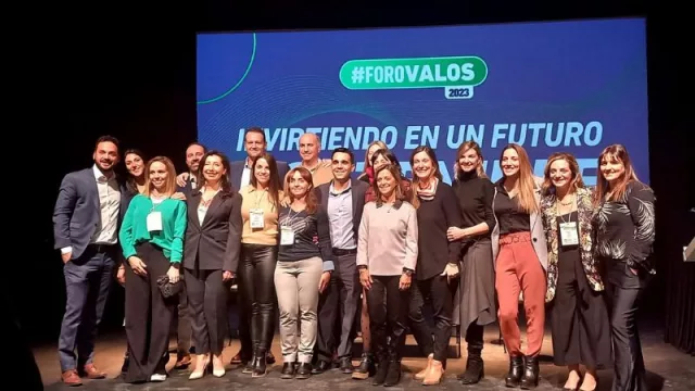 Mendoza reflexiona en Valos 2023 (sostenibilidad, transformación digital y bonos verdes)