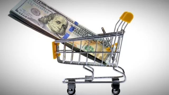 Dólar vs. inflación: cuál ganará la carrera en 2024 con el nuevo gobierno