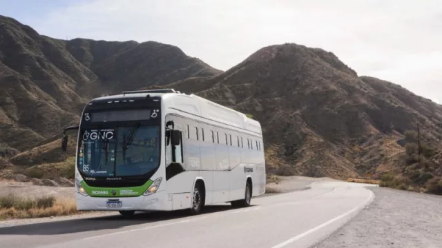 Mendoza avanza con tecnología de buses a GNC (Scania Argentina y la empresa de transporte El Cacique apuestan a la sustentabilidad)