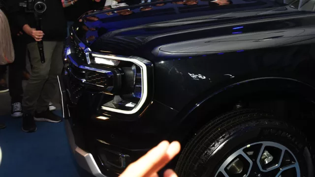 Goldstein presentó la nueva Ford Ranger que viene con más fuerza que nunca (y elige los escenarios de Mendoza para su presentación)