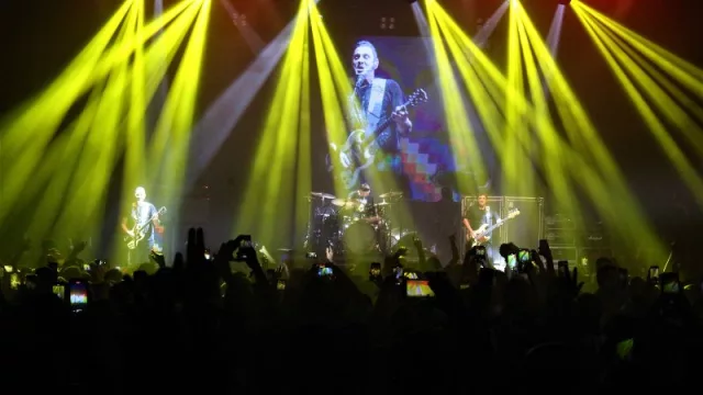 El Dale Argentina Fest llegó a Madrid para celebrar el Día de la Independencia Argentina (al ritmo del mejor rock y la cumbia de Damas Gratis)