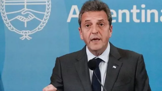 Sergio Massa confirmó los pagos al FMI con yuanes y un crédito de la CAF: "No vamos a usar un solo dólar de las reservas"