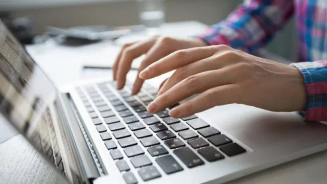 Incentivos a docentes que suman sus cátedras a la oferta internacional virtual