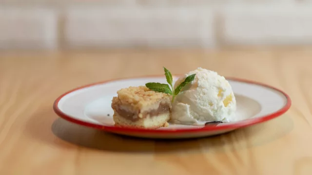 Llega Gulerie, el novedoso bistró que ofrece pastelería y panificación de gran calidad (en Chacras de Coria)