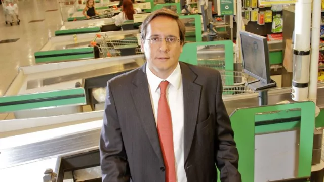 Renunció Matías Videla, el argentino que líder del grupo Cencosud, tras ser sancionado