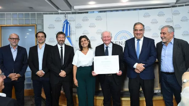 En los festejos por el Día del Vino Argentino (bebida nacional), el Senado distinguió a Emilio Giaquinta