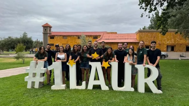 Otro que también ya tiene 3 estrellas: Olivícola Laur, el aceite de oliva argentino es tricampeón del mundo