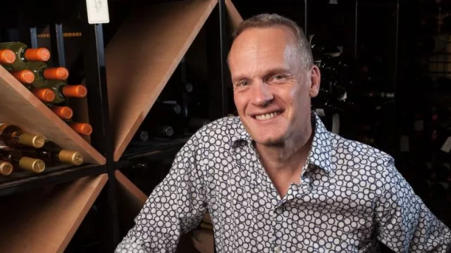 Tim Atkin vuelve a Mendoza de la mano de WofA (recorrerá más de 40 bodegas y degustará más de 1.800 vinos de todas las regiones productoras)