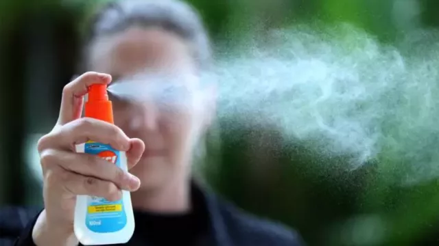 Puerta a puerta para traer repelente: las claves de impuestos, condiciones y plazos