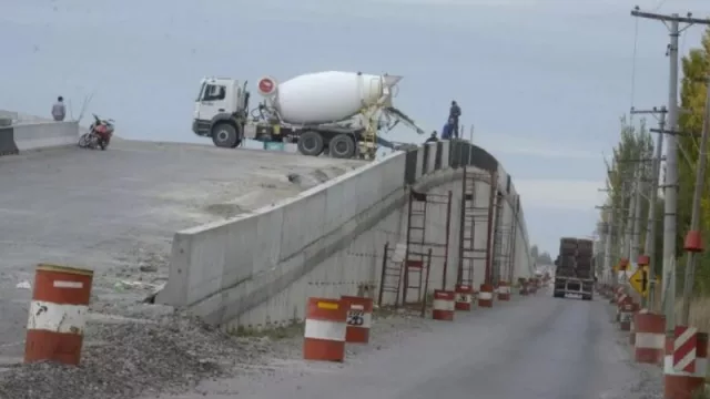 Alberto Weretilneck busca provincializar la Ruta 22 (y potenciar los parques industriales en vistas a Vaca Muerta)