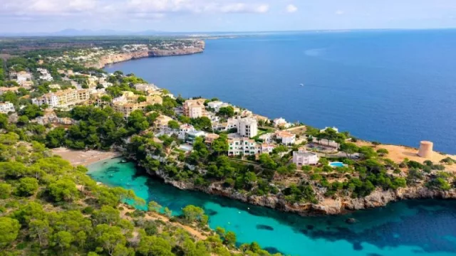 Los extranjeros compraron el 15% de viviendas en España (y a un precio medio de 2.095 €/m²) en el 2023