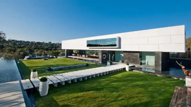 InfoJobs y Fotocasa lanzan un ‘Cool Job’ en el que te pagan 1.000 euros al día por probar casas de lujo