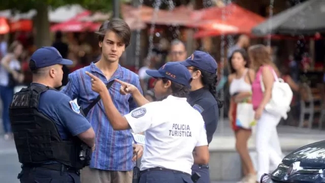 Bodegas de Argentina y Seguridad de Mendoza cuidan a los turistas