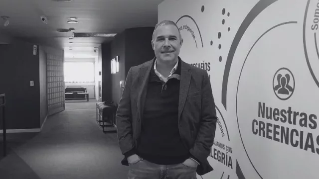 "Manteniendo el curso esto debería tener un impacto positivo en la economía y en la sociedad"