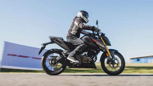 El sorpresivo precio de la Honda CB300F Twister en agosto