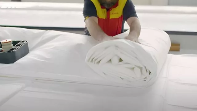 Aceite de oliva desde Mendoza a España: DHL hizo el primer envío con su servicio de Ocean Bulk