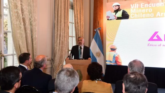 El que busca cobre, encuentra oro: la minería mendocina busca oportunidades en Chile