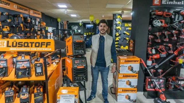 La firma llega a Godoy Cruz: Demaq abrió un nuevo local