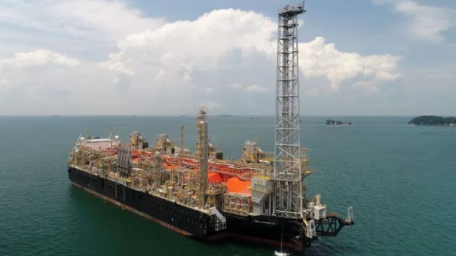 Golar invertirá US$ 2.200 millones en planta flotante de GNL en Argentina (impulsando el potencial de Vaca Muerta)