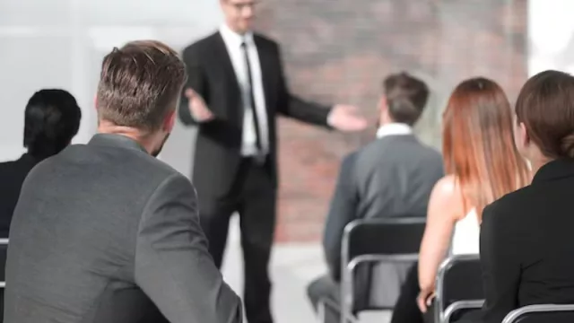 Conversatorio “Nueva estrategia en la gestión de destinos turísticos”