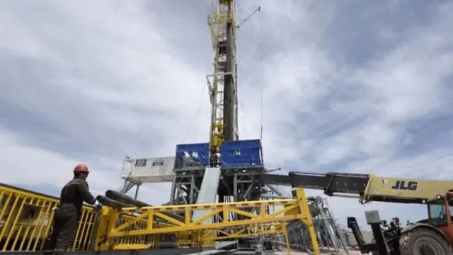 YPF logra récord de perforación en Vaca Muerta con la rama lateral más larga