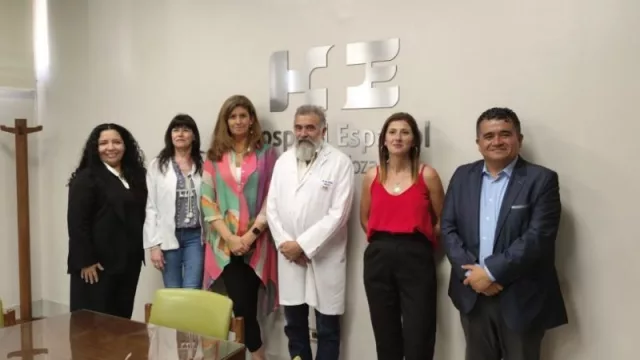 El Hospital Español firmó un convenio de colaboración con una universidad de España