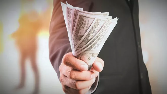 Los sueldos ejecutivos cerrarán el año apenas por encima de la inflación