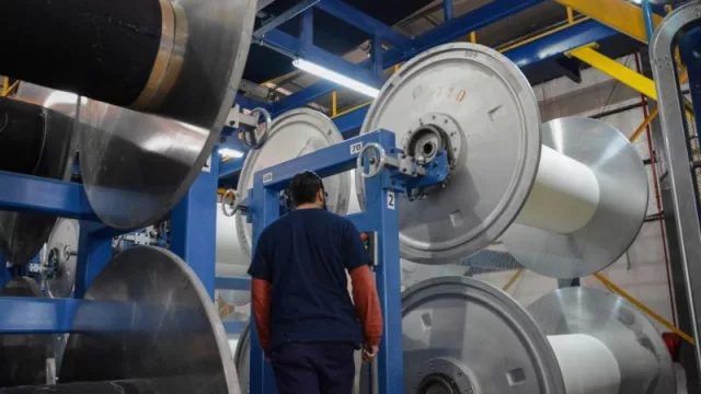 La industria pyme cayó un 6,5% interanual en octubre