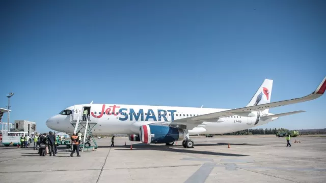 Su atención por favor: JetSmart anuncia 140% más de vuelos desde Mendoza (tendrá 48 frecuencias semanales)