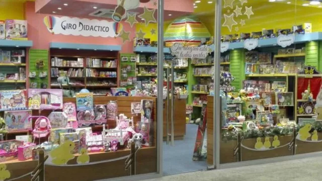 Giro Didáctico (con 13 de sus tiendas) se suma hoy a la Noche de las Jugueterías