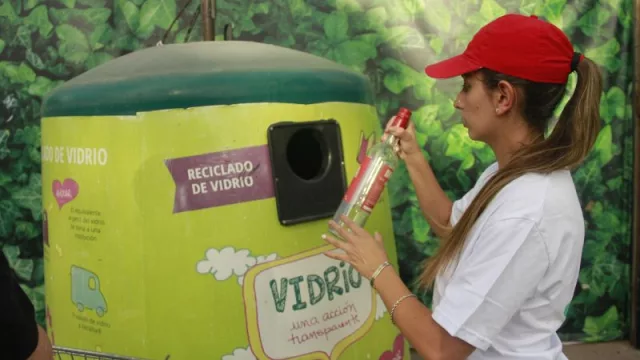 Llega la campaña “Brindar es dar” (para promover el reciclaje de vidrio)