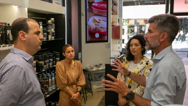 La Ciudad acompaña el proceso de  aceptación de pagos en dólares para fortalecer el comercio local