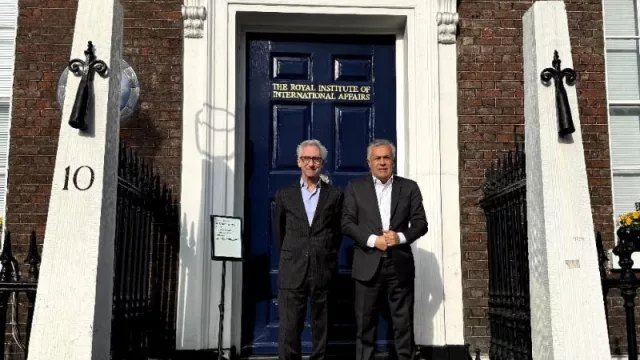 Mendoza en Chatham House: la provincia expone sus atributos en sede londinense