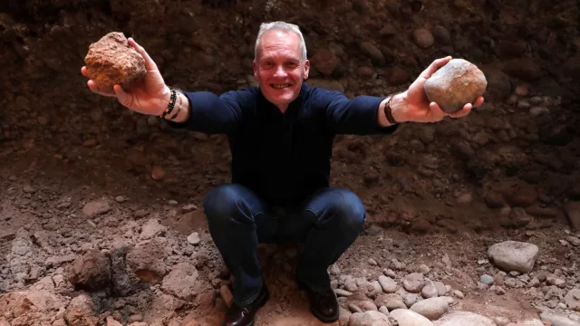 Tim Atkin, el Master of Wine, ya llegó a Argentina (y estará casi un mes degustando 1.200 vinos)