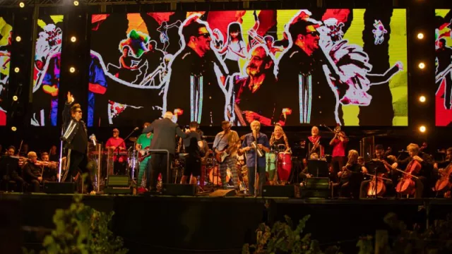 Fiesta de la Cosecha: Los Decadentes, la Filarmónica y los músicos mendocinos coparon el viñedo del Aeropuerto de alegría popular