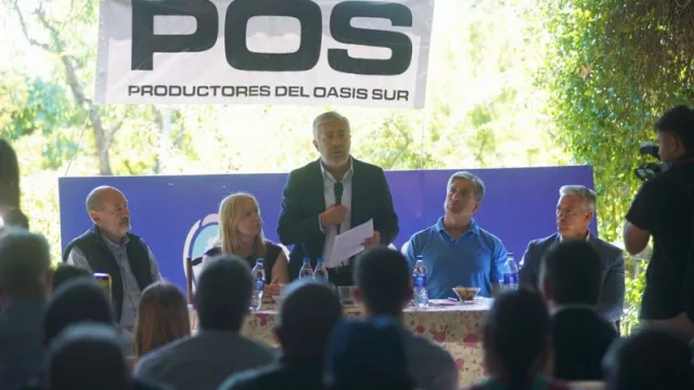 Mendoza refuerza su compromiso con el agro: nuevo desembolso de $ 555 millones para productores afectados