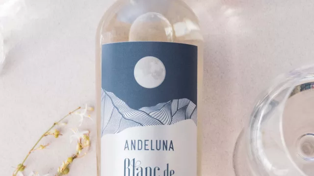 Esos Malbec blanquitos que enamoran (Andeluna y Trivento proponen un brindis fresco y diferente para celebrar)