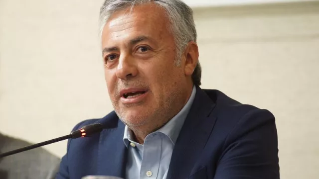 Cornejo pidió una reforma fiscal para mejorar la competitividad y atraer inversiones