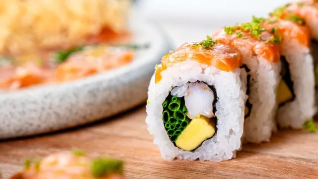 Fabric en Mendoza: una experiencia de sushi de autor con impronta nikkei en el corazón de la ciudad